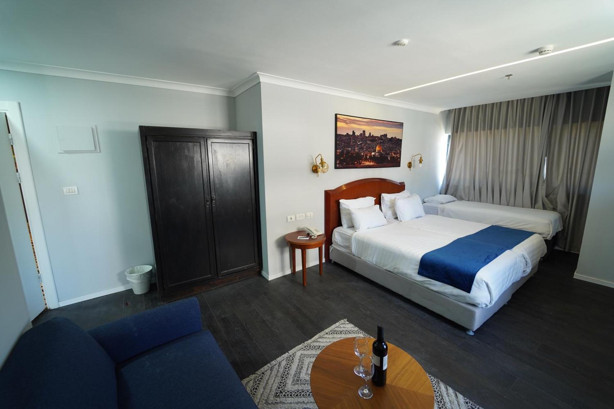 Spirit Of Herzl Hotel Yerusalem Bagian luar foto