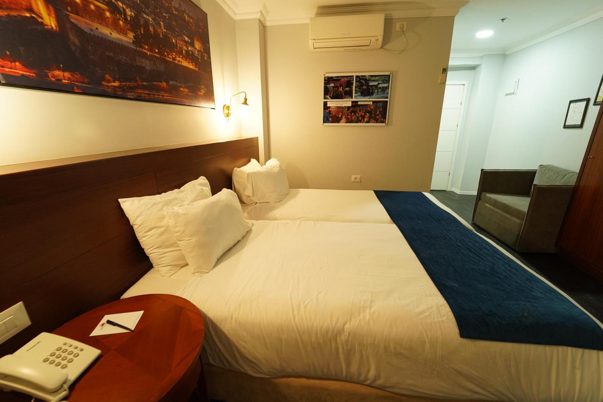 Spirit Of Herzl Hotel Yerusalem Bagian luar foto