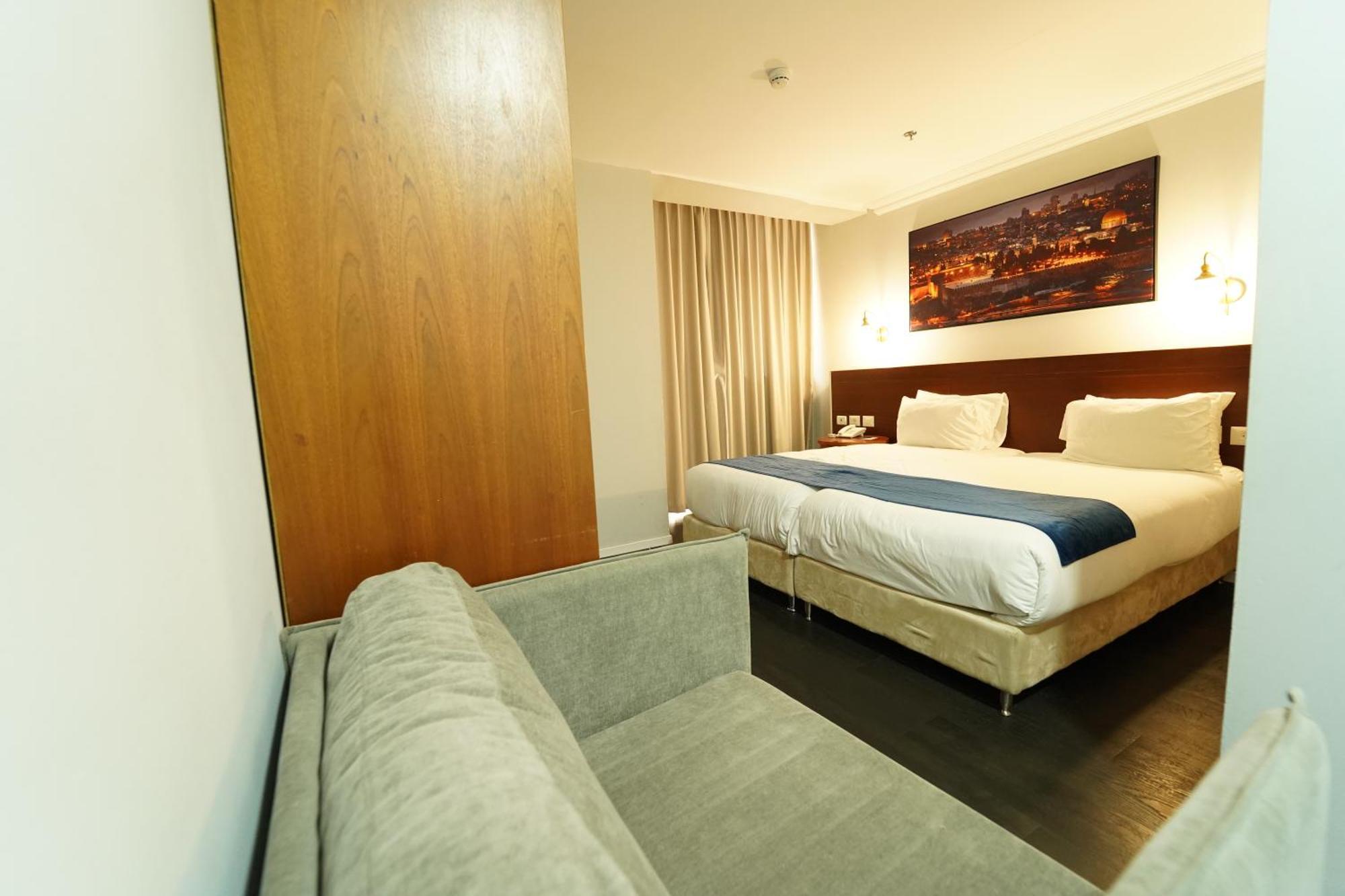 Spirit Of Herzl Hotel Yerusalem Bagian luar foto