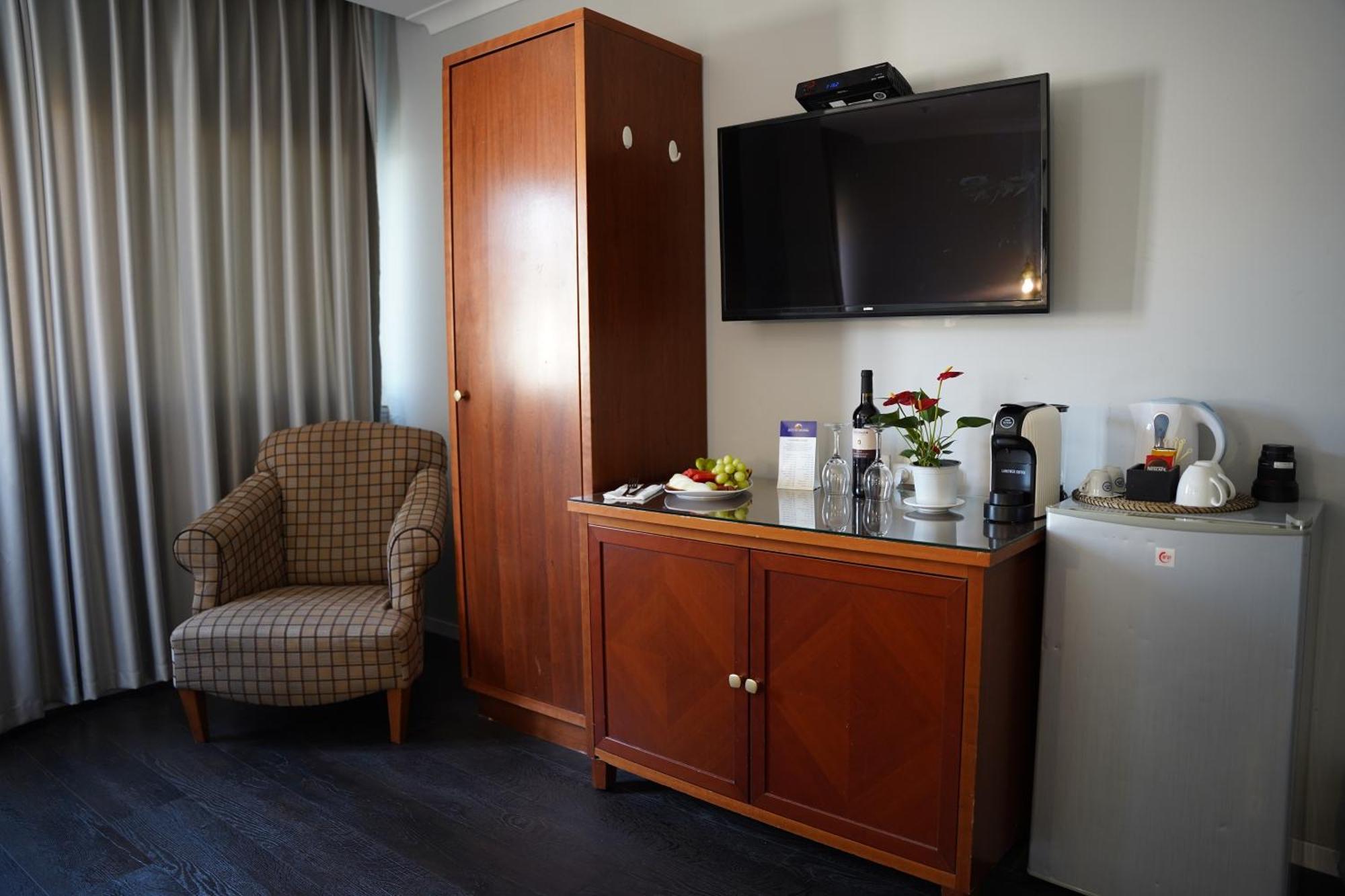 Spirit Of Herzl Hotel Yerusalem Bagian luar foto