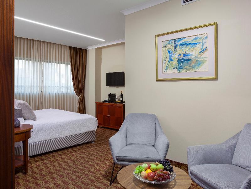 Spirit Of Herzl Hotel Yerusalem Bagian luar foto